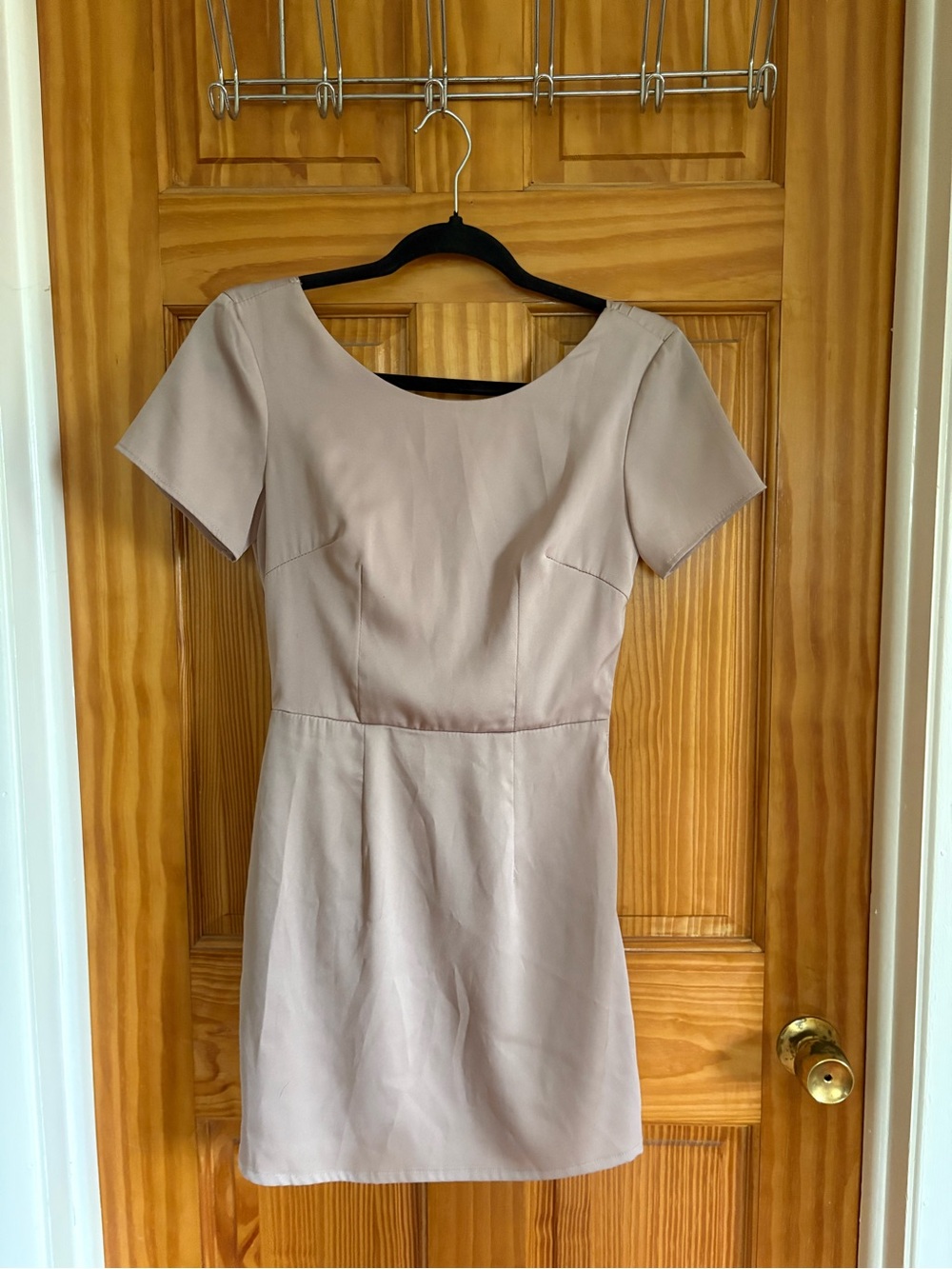 Tobi Short-Sleeve Mini Dress in Taupe